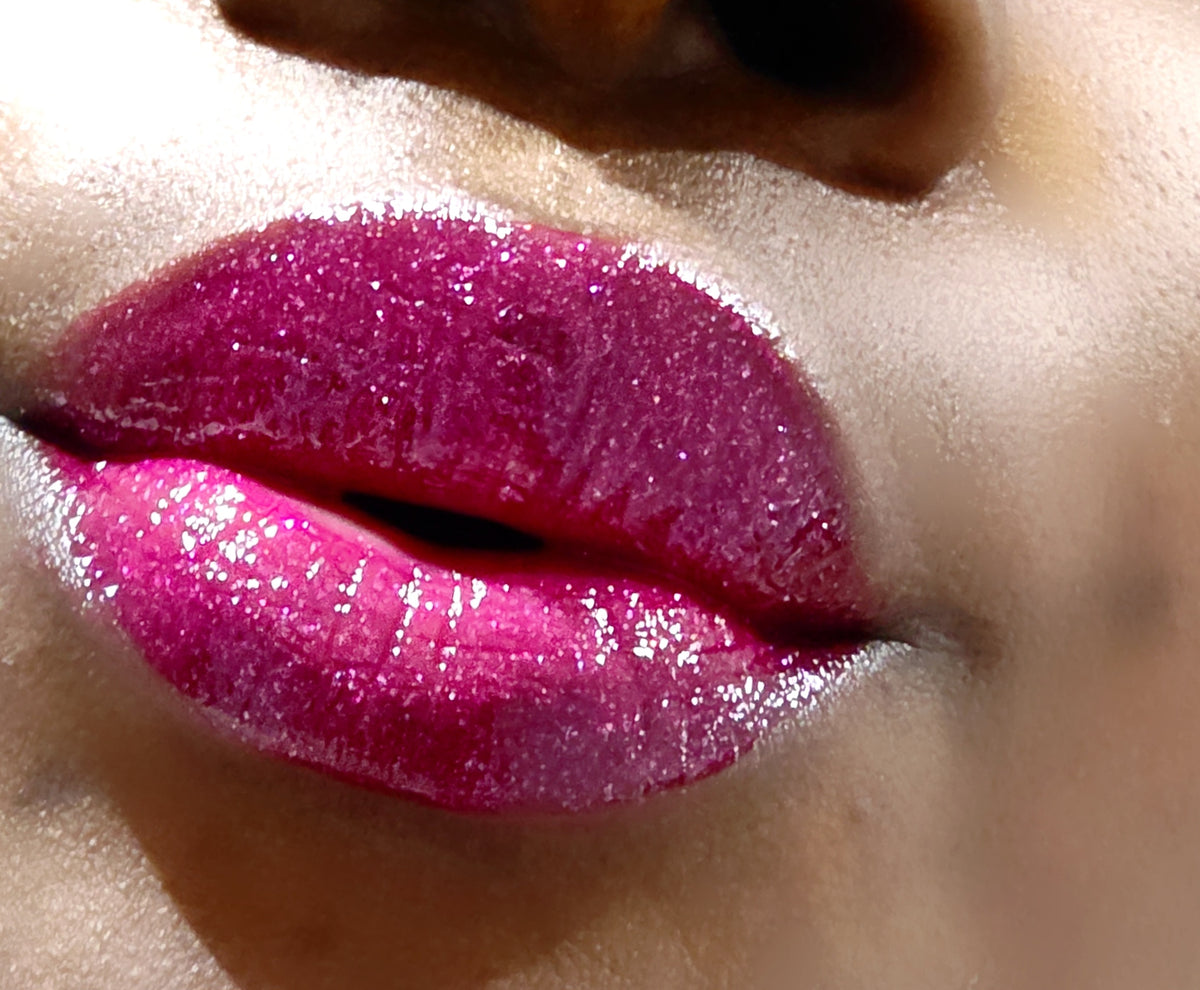 GLOSS HYDRATANT AUX HUILES VÉGÉTALES-FRENCH KISS
